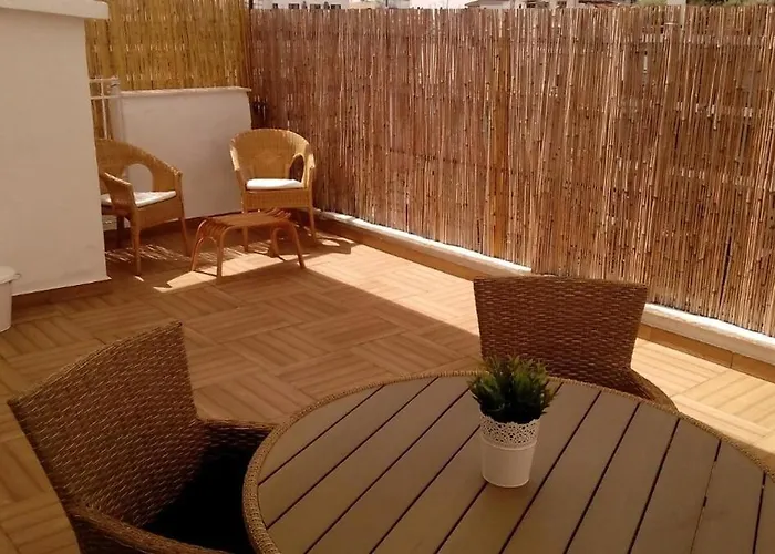 Valentina's With Large Sunny Balcony Salonicco