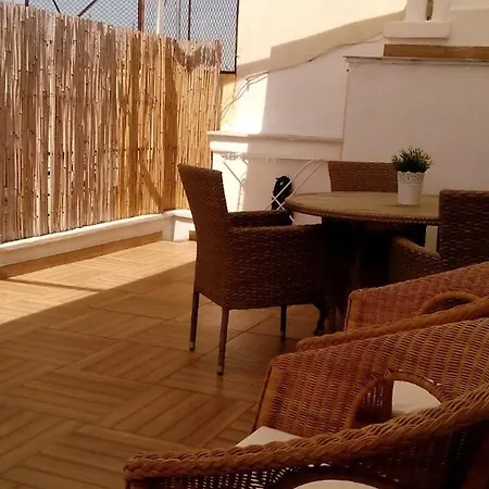 Valentina's With Large Sunny Balcony